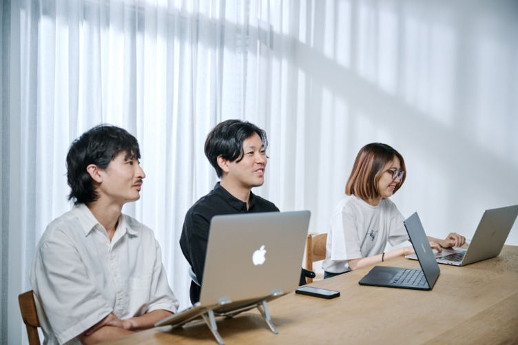 株式会社bird and insectのshuntaroさん、白戸さん、小池さん