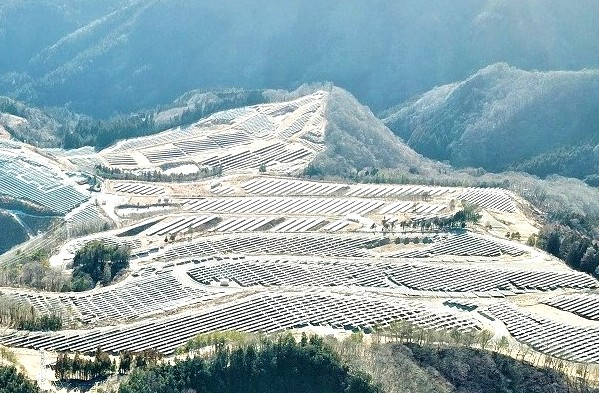 株式会社翔栄クリエイトが施工した太陽光パネル